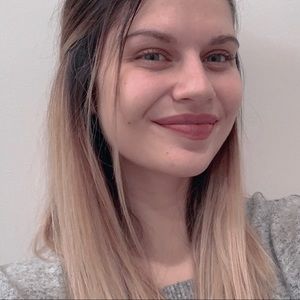 Meet your Posher, Brooke